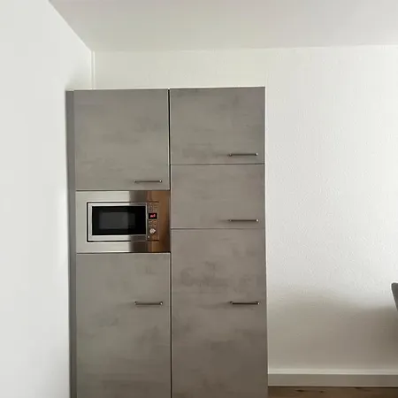 Apartamento Sehr Schoene Wohnung,komplett Neu Eingerichtet *