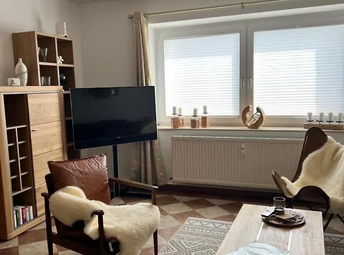 Apartment Sehr Schoene Wohnung,komplett Neu Eingerichtet *